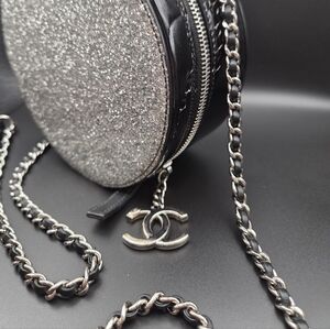 Rare - Chanel - Evening On The Moon Round Glitter Bag